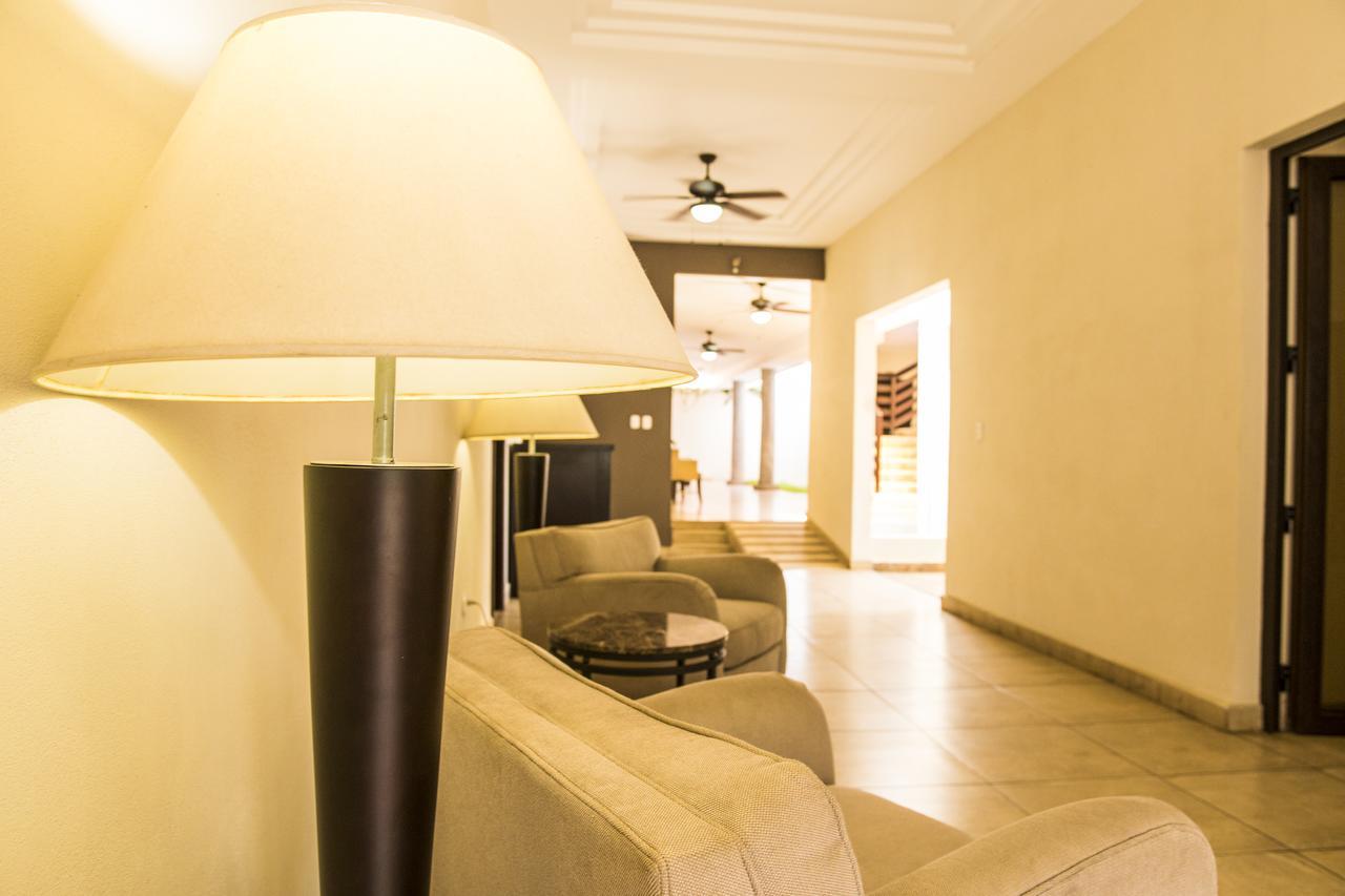 Hotel El Viejo Inn Chinandega Buitenkant foto